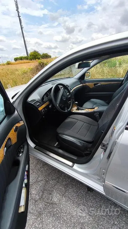 Usata Mercedes E280 190 CV (139 kW) 2007 Berlina