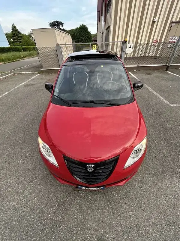 Usata Lancia Ypsilon S 95 CV (69 kW) 2014 Utilitaria