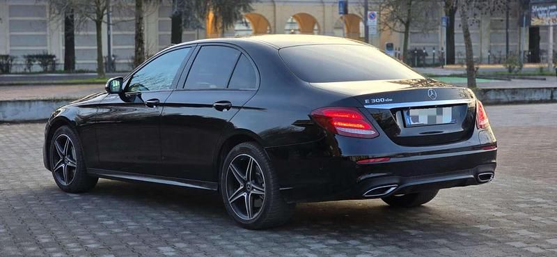 Usata Mercedes E300 Premium Plus 194 CV (142 kW) 2020 Berlina