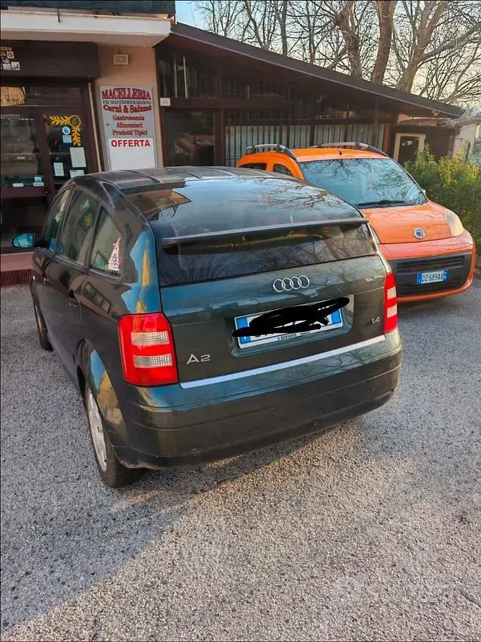 Usata Audi A2 75 CV (55 kW) 2003 Verde Utilitaria