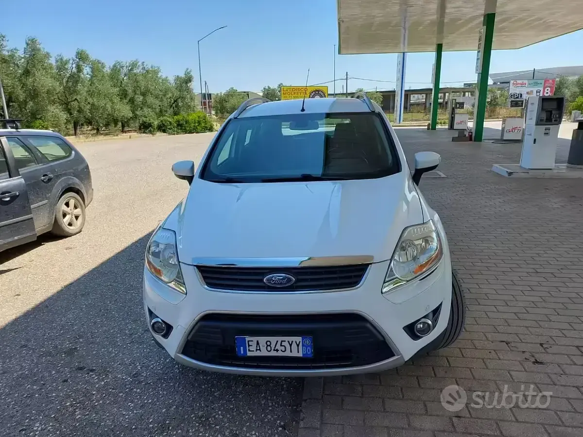 Usata Ford Kuga 136 CV (100 kW) 2010 SUV