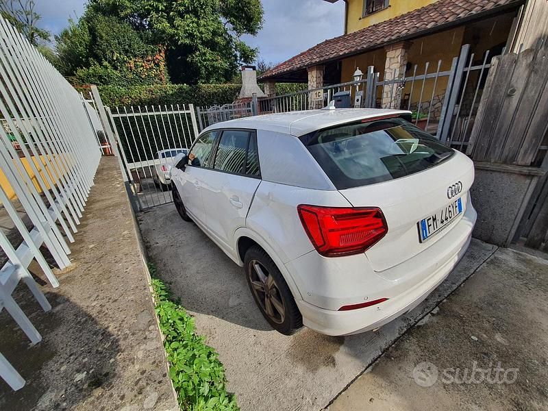 Usata Audi Q2 Sport 116 CV (85 kW) 2018 Bianco SUV