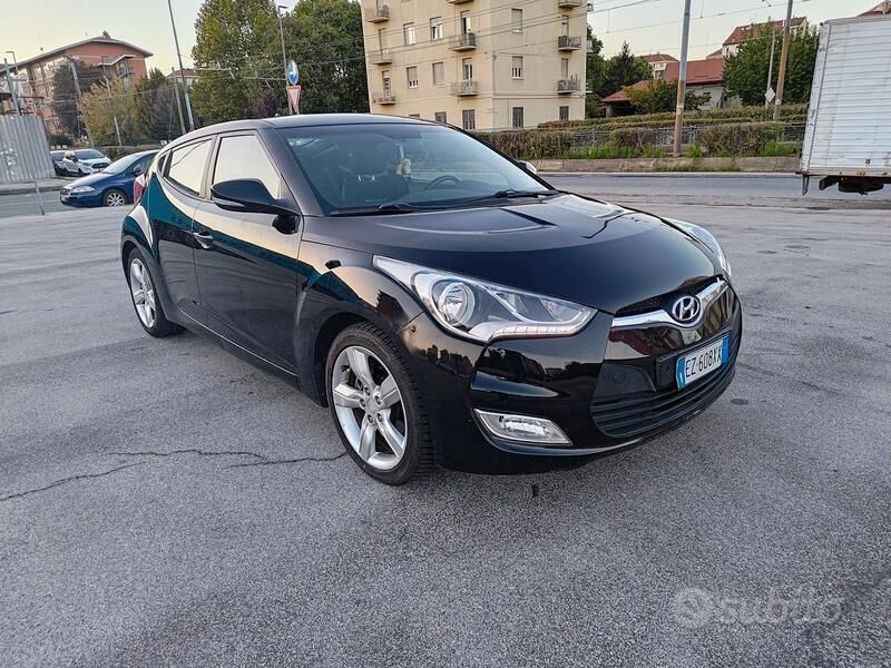 Nero Usata 2012 Hyundai Veloster Comfort Due volumi | 4895 € - Immagine 1/4
