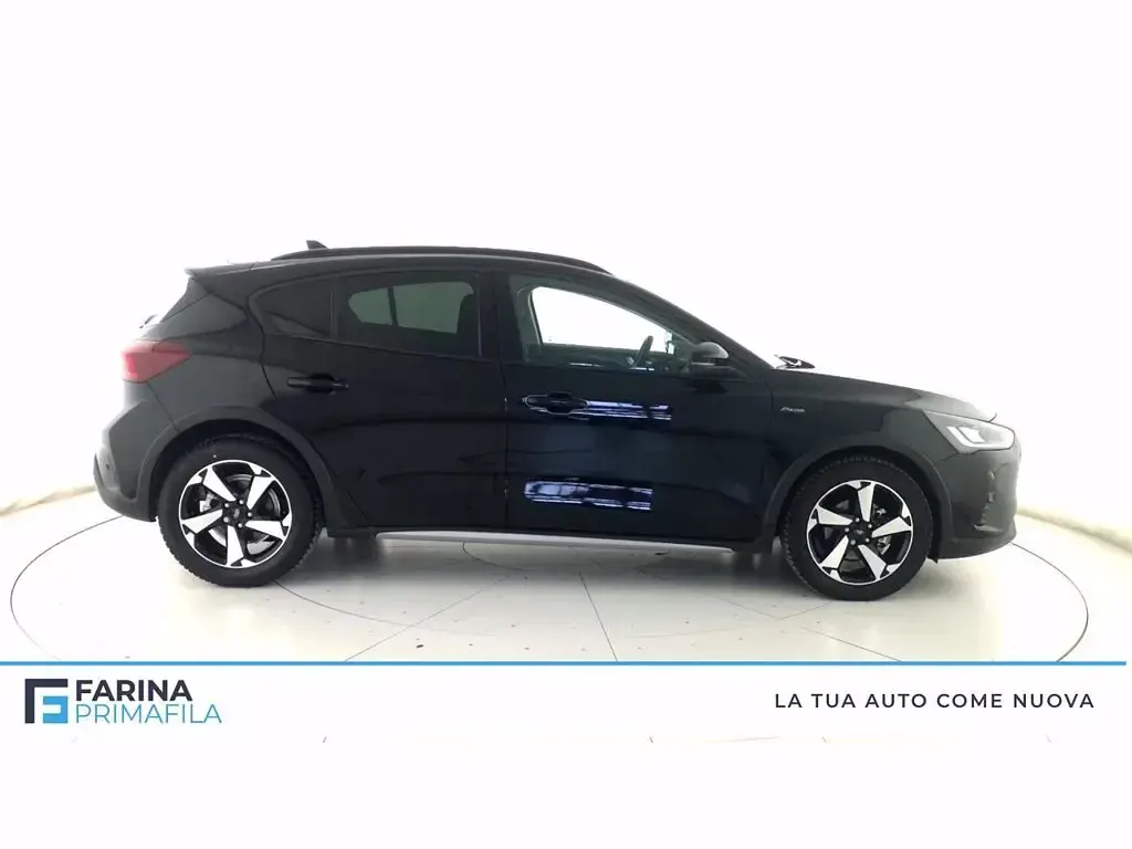 Usata Ford Focus Active 125 CV (91 kW) 2023 Nero SUV
