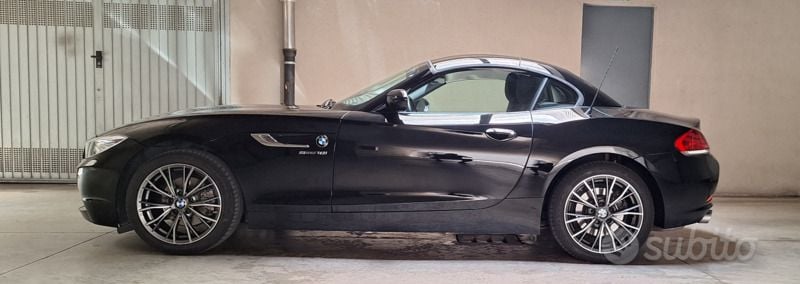 Usata BMW Z4 156 CV (114 kW) 2014 Nero Cabrio