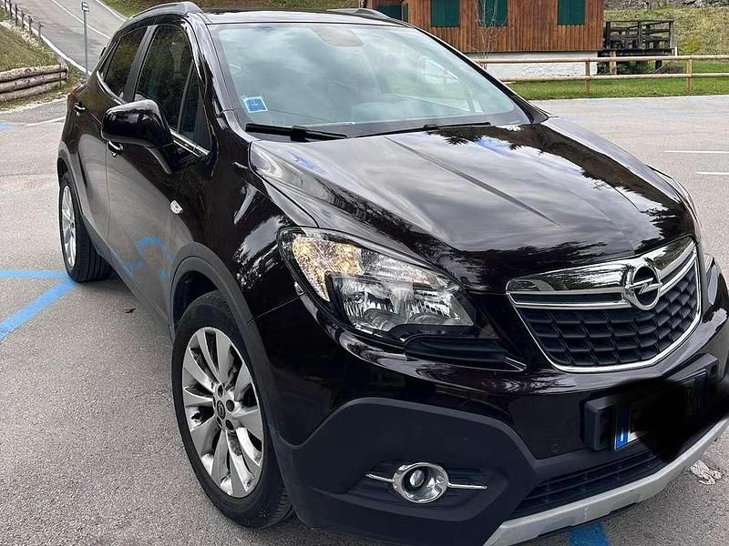 Usata 2015 Opel Mokka Cosmo SUV | 12.000 € (Cara) - Immagine 1/4