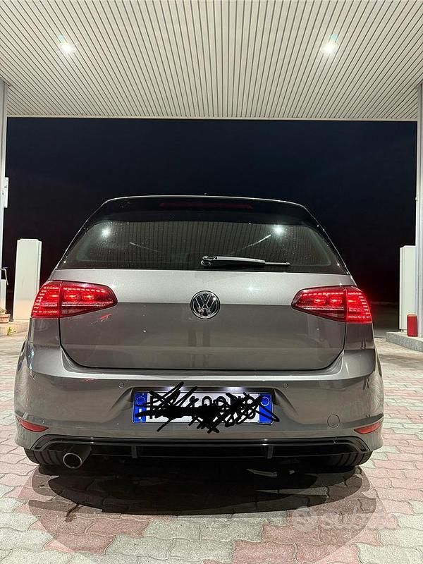 Usata VW Golf VII 110 CV (80 kW) 2017 Berlina