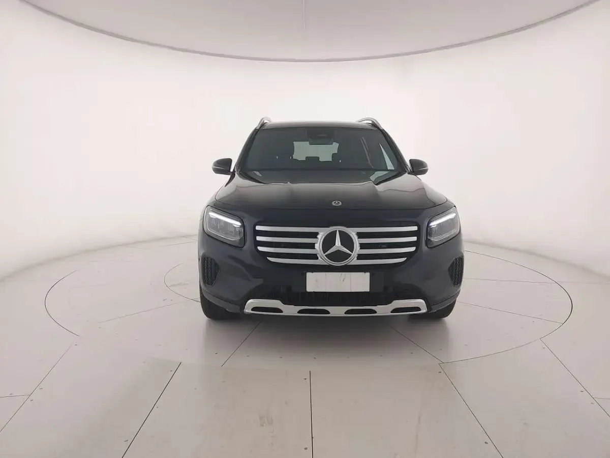 Usata Mercedes GLB250 Advanced 224 CV (164 kW) 2024 Nero SUV