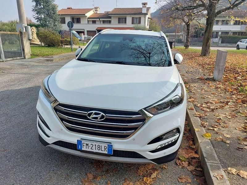 Usata 2018 Hyundai Tucson Xpossible SUV | 17.500 € (Buon prezzo) - Immagine 1/4