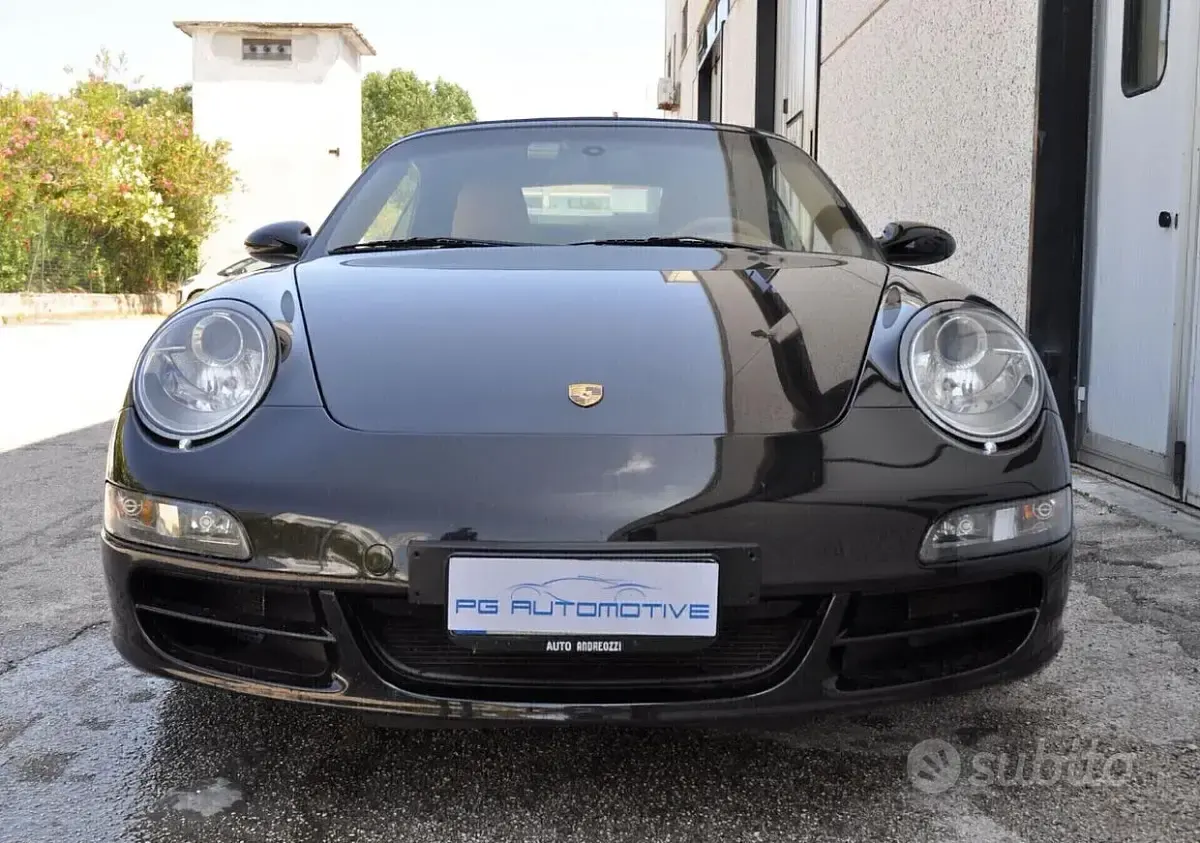 Usata Porsche 911 Carrera 4S Cabriolet 355 CV (261 kW) 2007 Other Cabrio