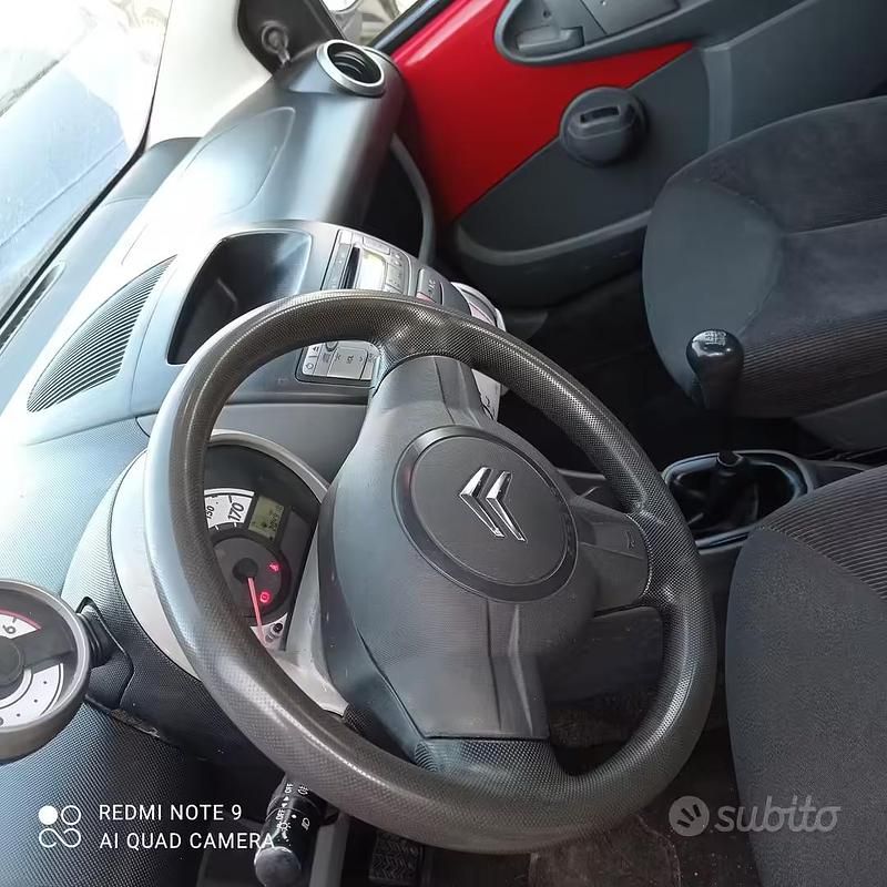 Usata Citroën C1 55 CV (40 kW) 2008 Rosso Utilitaria