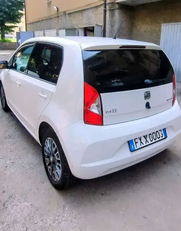 Usata Seat Mii Chic 68 CV (50 kW) 2019 Utilitaria