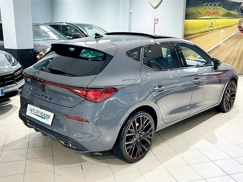 Usata Cupra Leon VZ2 245 CV (180 kW) 2021 Grigio Berlina