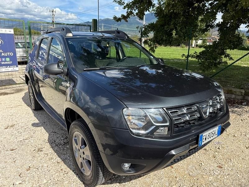 Grigio Usata 2014 Dacia Duster SUV | 4999 € (Ottimo prezzo) - Immagine 1/4