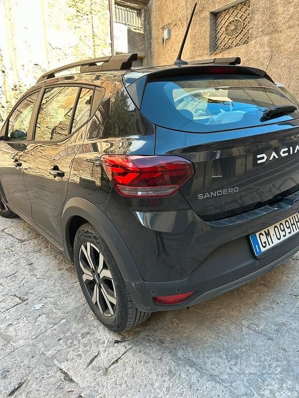 Usata Dacia Sandero 91 CV (66 kW) 2023 Nero Berlina