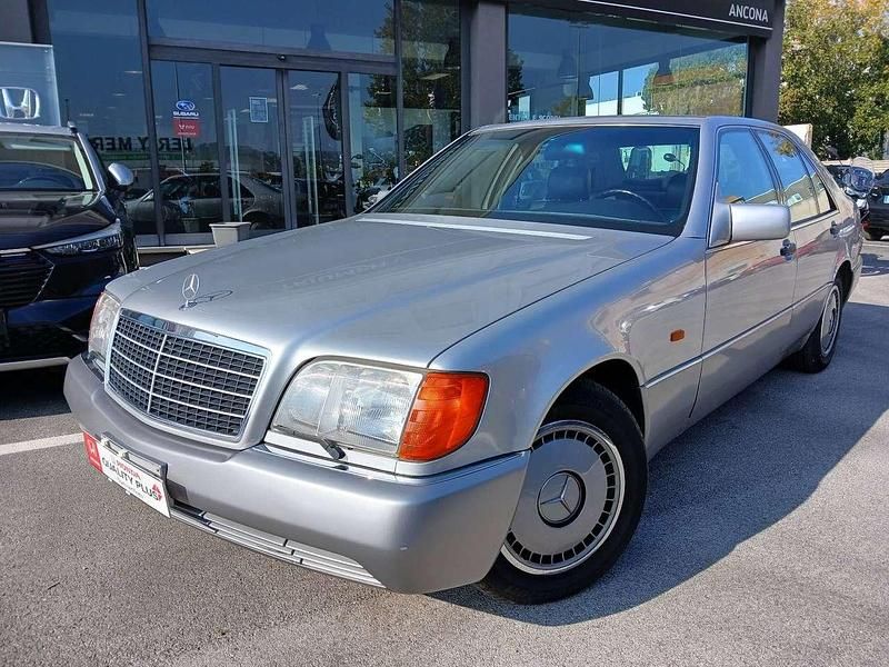 Argento Usata 1992 Mercedes S300 SE Tre volumi | 7500 € - Immagine 1/4