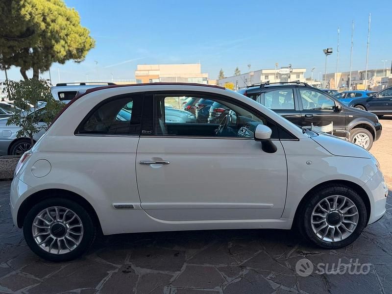 Usata Fiat 500C Lounge 95 CV (69 kW) 2014 Bianco Cabrio