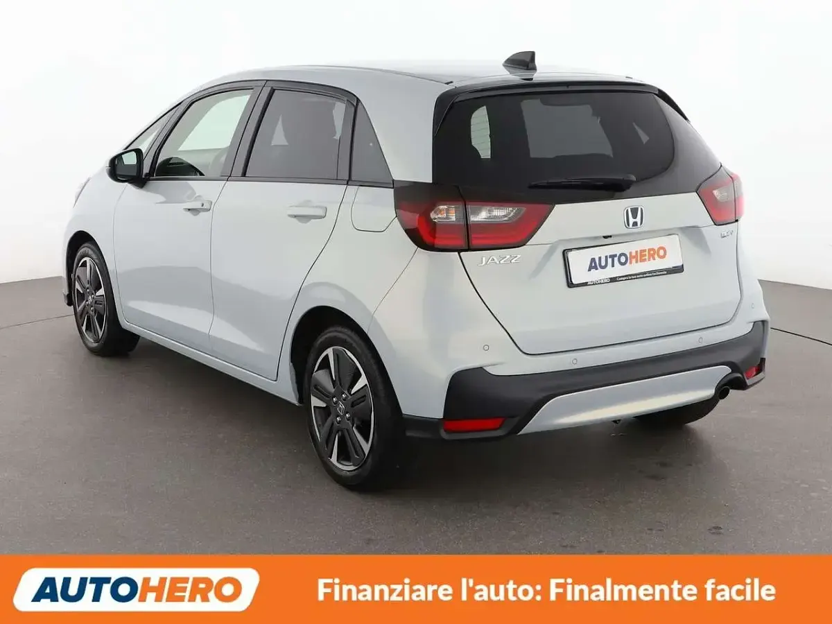 Usata Honda Jazz Advance 107 CV (78 kW) 2024 Grigio Utilitaria