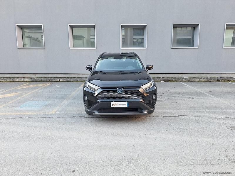 Usata Toyota RAV4 Hybrid Business Edition 222 CV (163 kW) 2022 Nero SUV