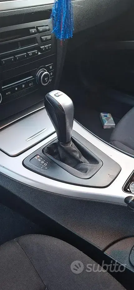 Usata BMW 320 177 CV (130 kW) 2008 Blu Station wagon