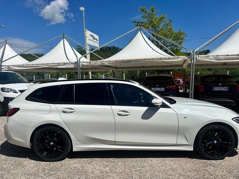 Usata BMW 320e M Sport 190 CV (139 kW) 2020 Bianco Station wagon