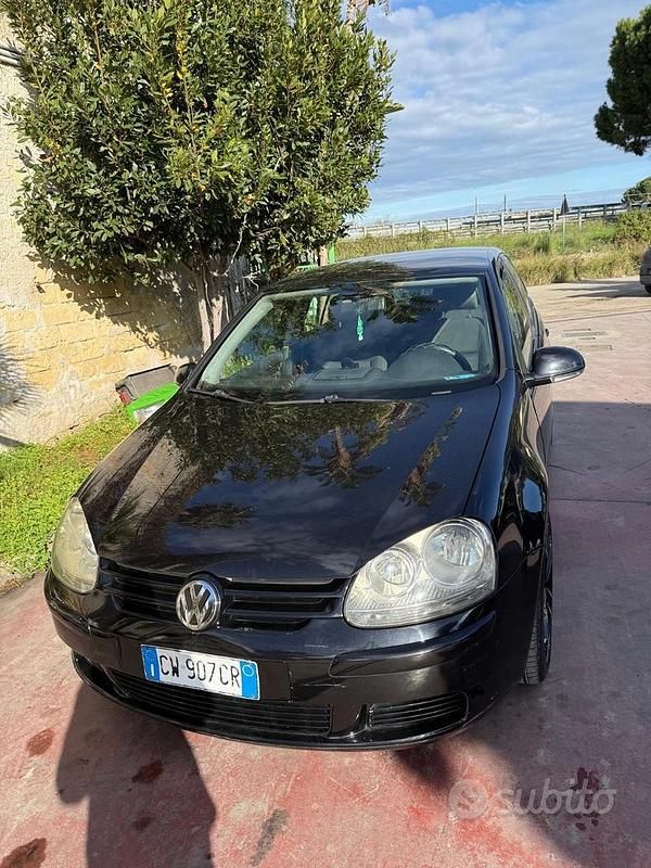 Usata VW Golf IV 2005 Nero Berlina