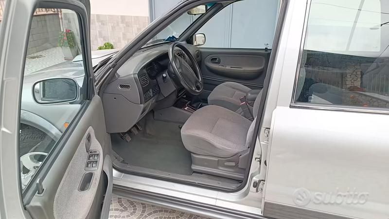 Usata Kia Sportage 83 CV (61 kW) 2001 SUV