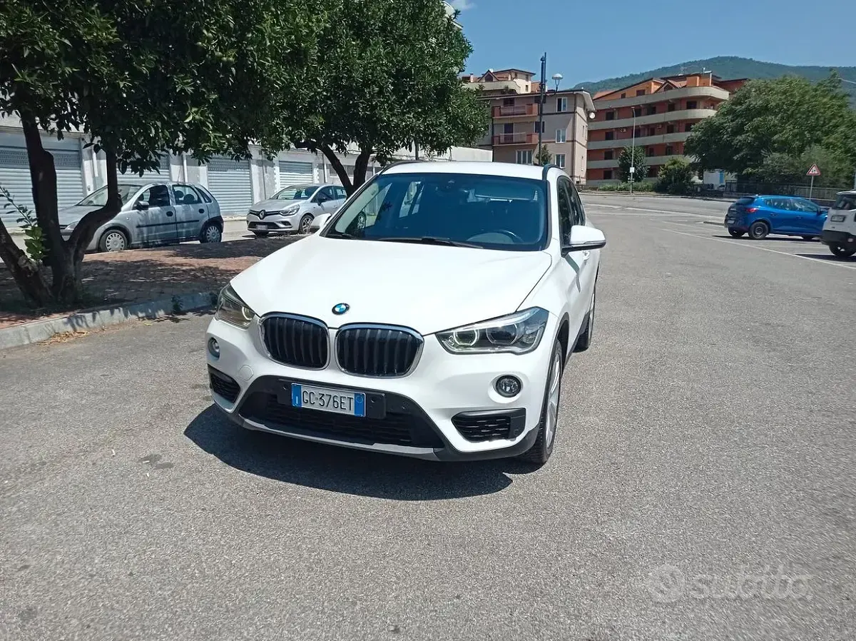 Usata BMW X1 150 CV (110 kW) 2019 Bianco SUV