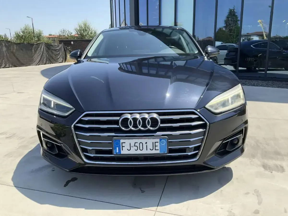 Usata Audi A5 Business 190 CV (139 kW) 2017 Nero Coupé