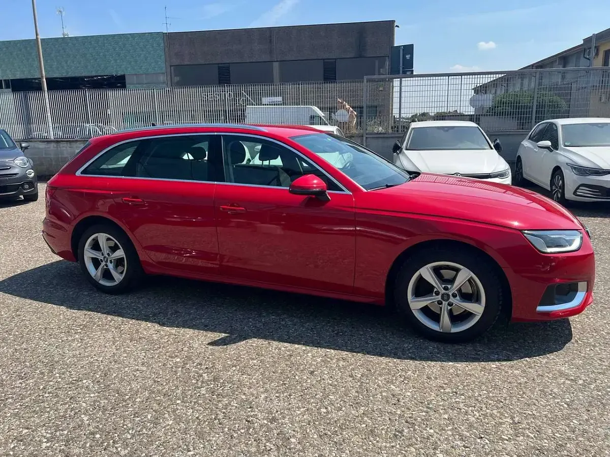 Usata Audi A4 Advanced Plus 163 CV (119 kW) 2020 Rosso Station wagon