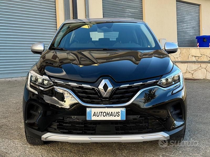 Usata Renault Captur Zen 101 CV (74 kW) 2020 Nero SUV