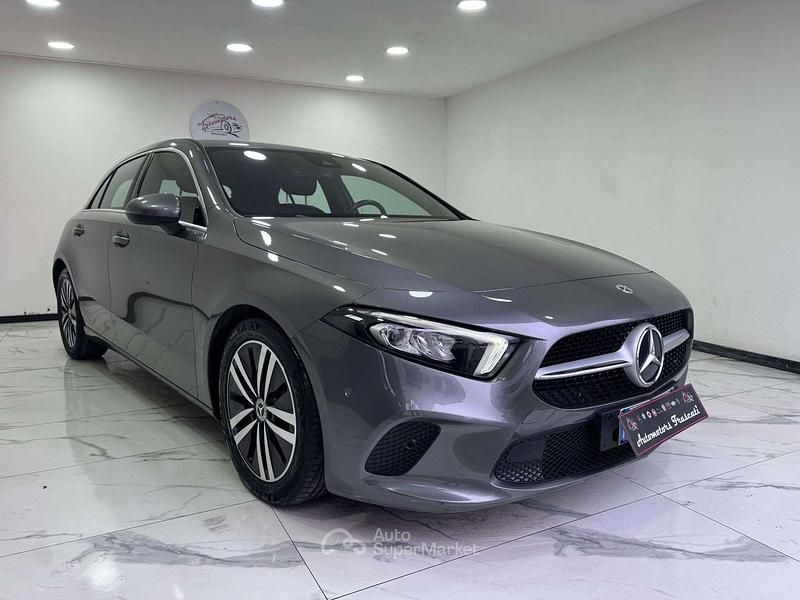 Usata Mercedes A45 AMG AMG 116 CV (85 kW) 2023 Gray Berlina