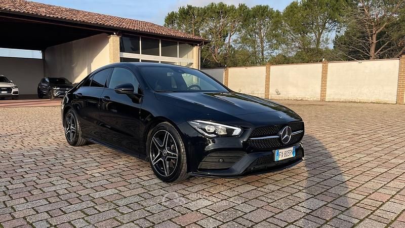 Usata Mercedes CLA200 150 CV (110 kW) 2019 Berlina