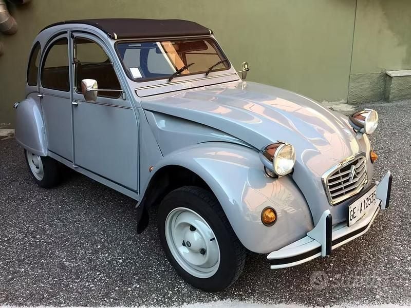 Usata Citroën 2CV 28 CV (20 kW) 1986 Grigio Berlina