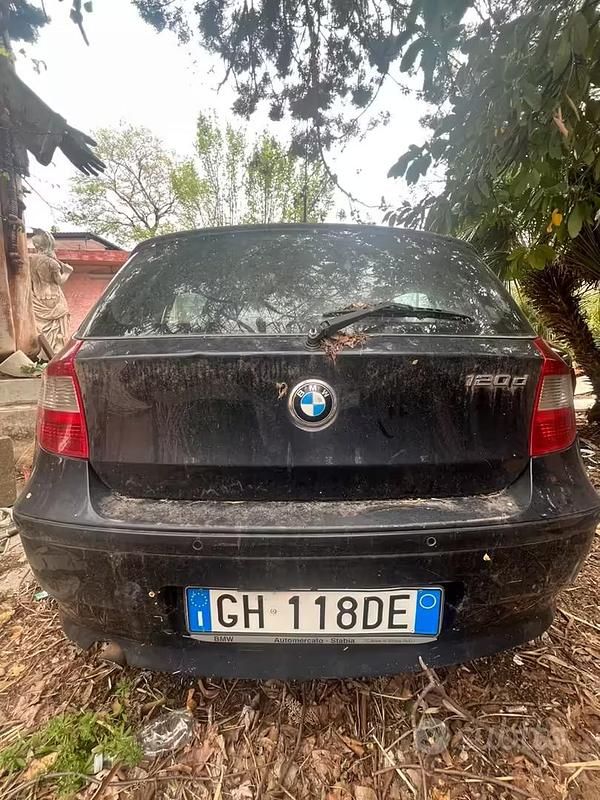 Usata BMW 120 2006 Blu Utilitaria