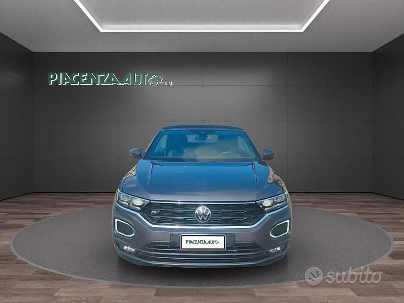 Usata VW T-Roc R-line 150 CV (110 kW) 2021 Grigio SUV