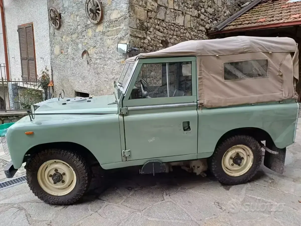 Usata Land Rover 3 1970 Verde SUV