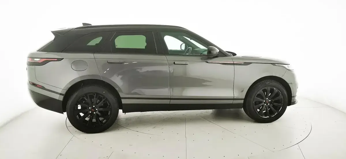 Usata Land Rover Range Rover Velar R-Dynamic 240 CV (176 kW) 2017 Grigio SUV