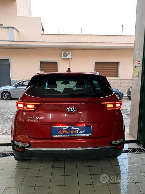 Usata Kia Sportage 136 CV (100 kW) 2019 Rosso SUV