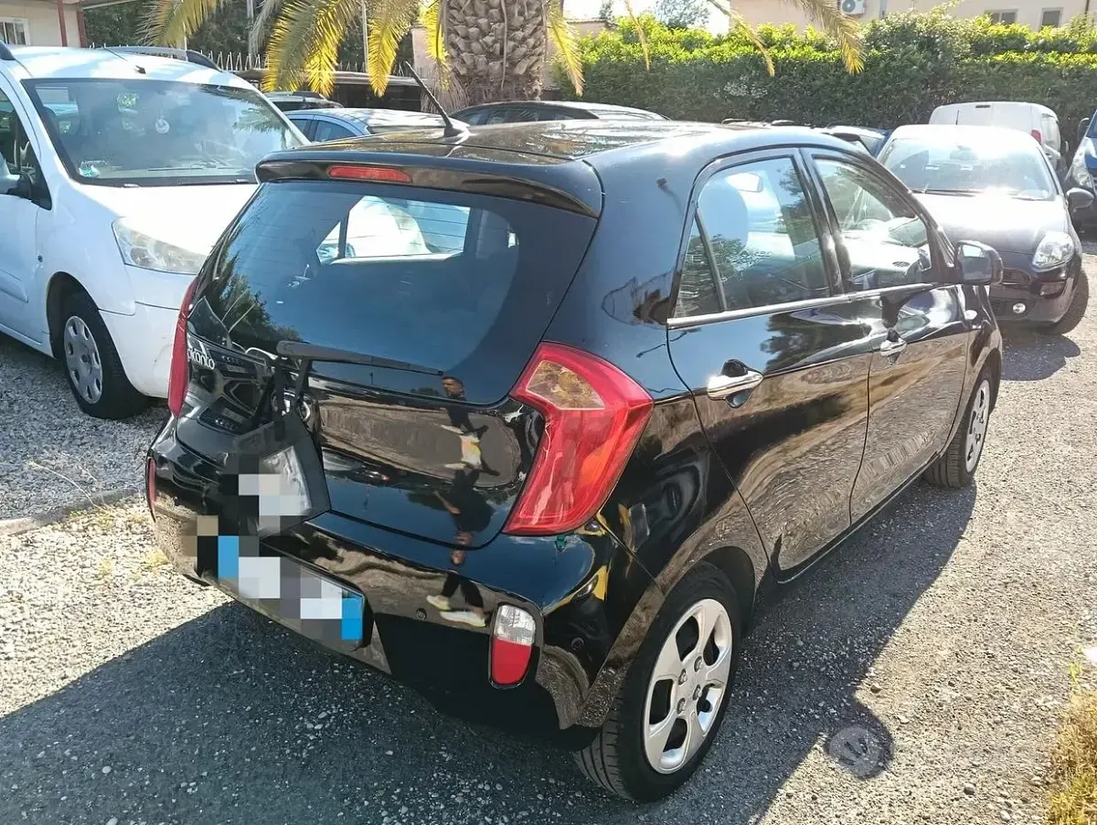 Usata Kia Picanto 69 CV (50 kW) 2015 Nero Utilitaria