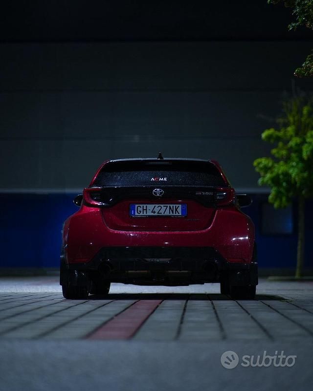 Usata Toyota Yaris 267 CV (196 kW) 2022 Utilitaria