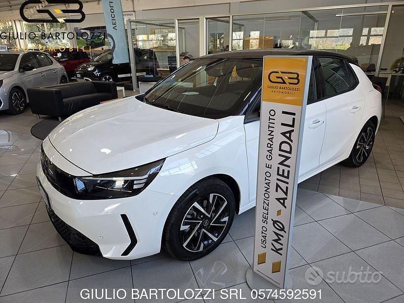 Usata Opel Corsa 101 CV (74 kW) 2025 Bianco Utilitaria