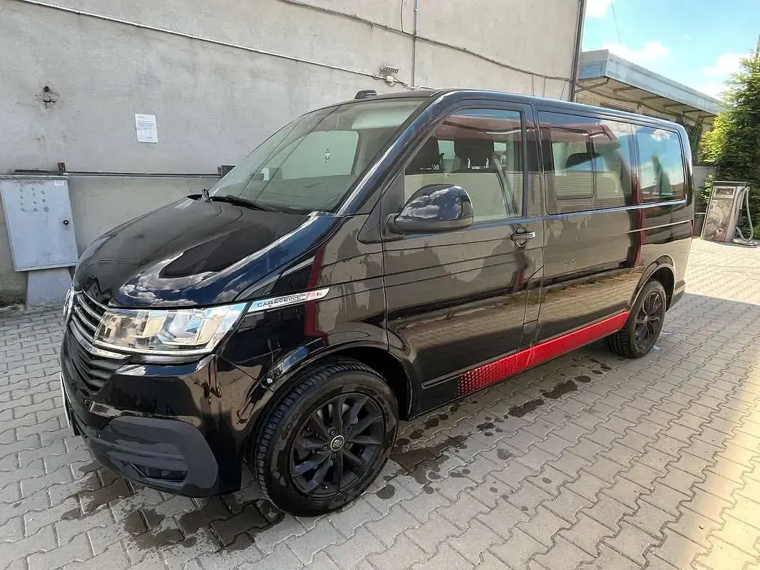 Usata VW Caravelle 150 CV (110 kW) 2020 Nero Furgone