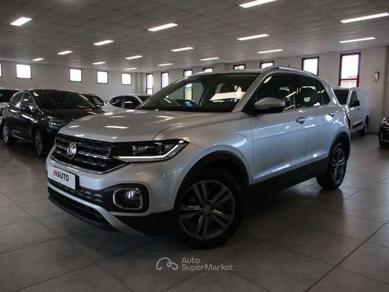 Usata VW T-Cross Advance 95 CV (69 kW) 2019 Argento SUV