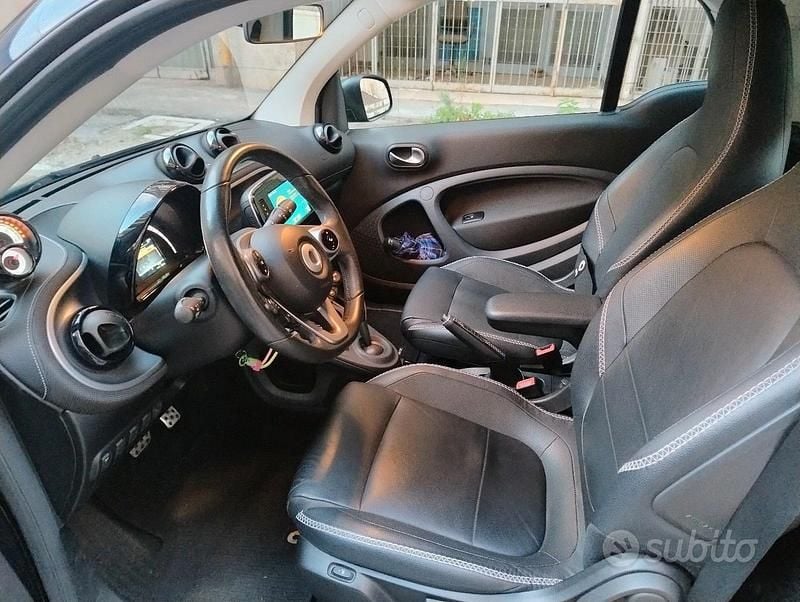 Usata Smart ForTwo Electric Drive Brabus 52 kW (71 CV) 2019 Blu Coupé