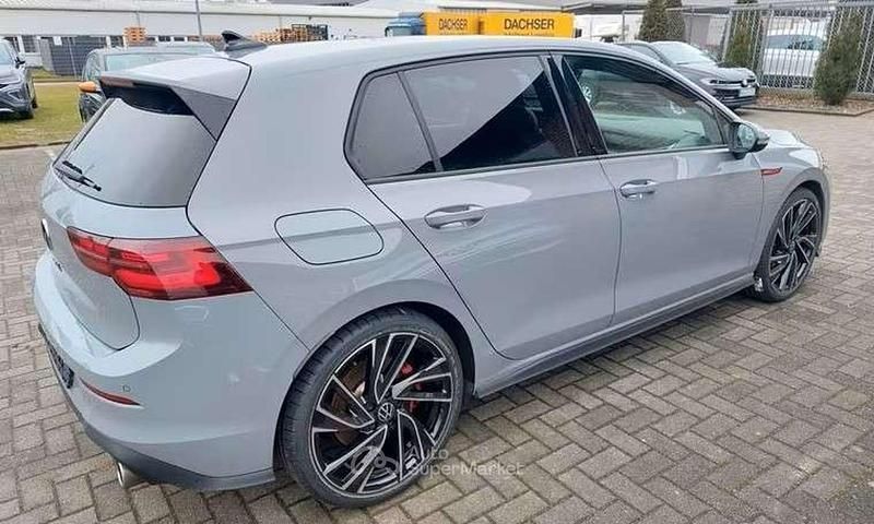 Usata VW Golf VIII GTI 245 CV (180 kW) 2021 Grigio Berlina