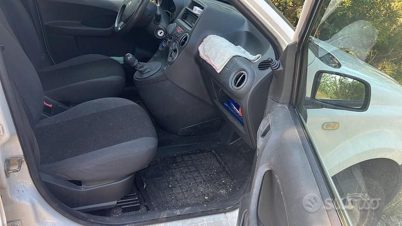 Usata Fiat Panda 4x4 80 CV (58 kW) 2007 Bianco Utilitaria