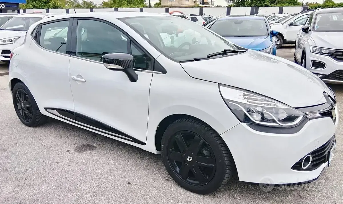 Usata Renault Clio IV 75 CV (55 kW) 2016 Bianco Berlina