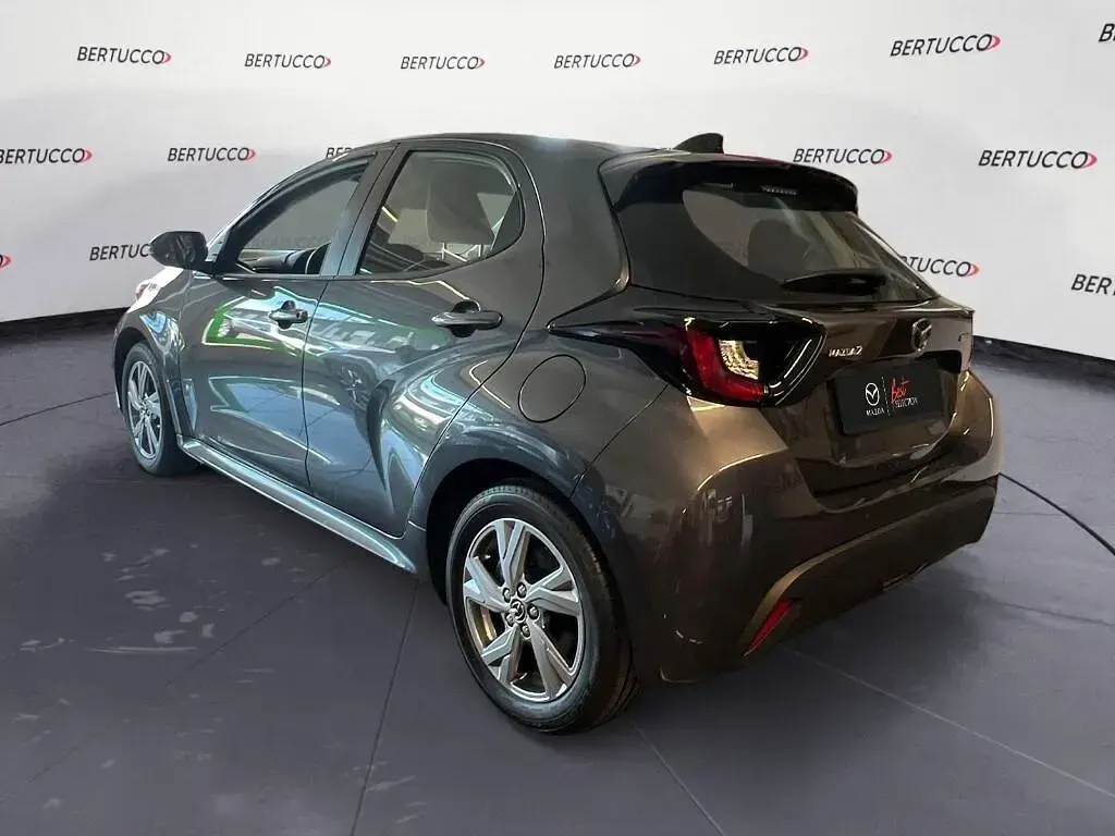 Nuova Mazda 2 Center-Line 116 CV (85 kW) 2025 Lunar white Utilitaria
