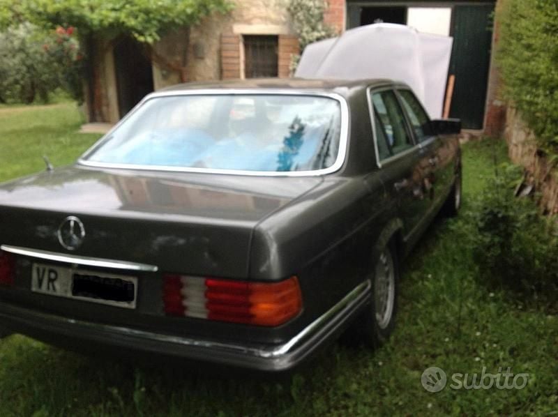 Usata Mercedes E280 185 CV (136 kW) 1983 Berlina
